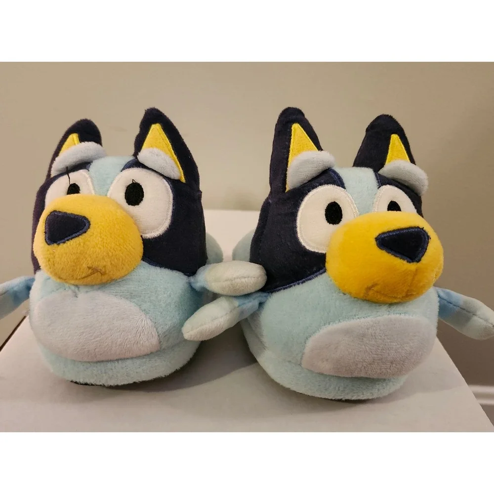 Bluey Dog Plush Slippers Kids Size 7/8 Blue Cartoon Character Cozy Footwear
